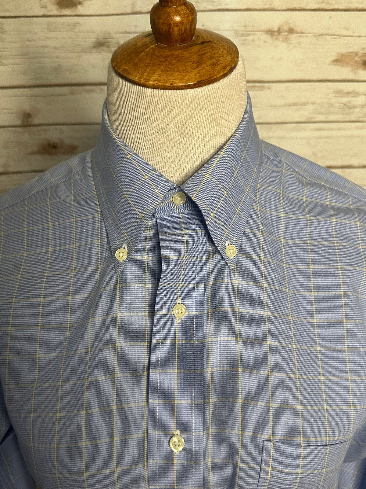 Brooks Brothers Classic Non-Iron cotton blue check button-down shirt Size 15-32
