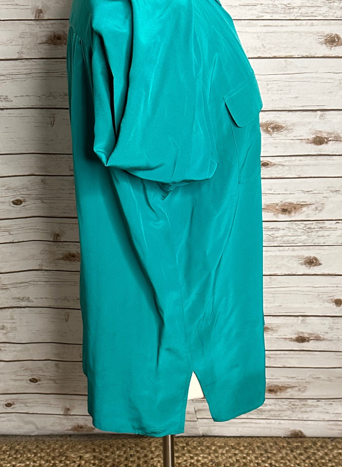 Vintage Silk Land Women blue green long sleeve button-up 100% silk blouse 2X
