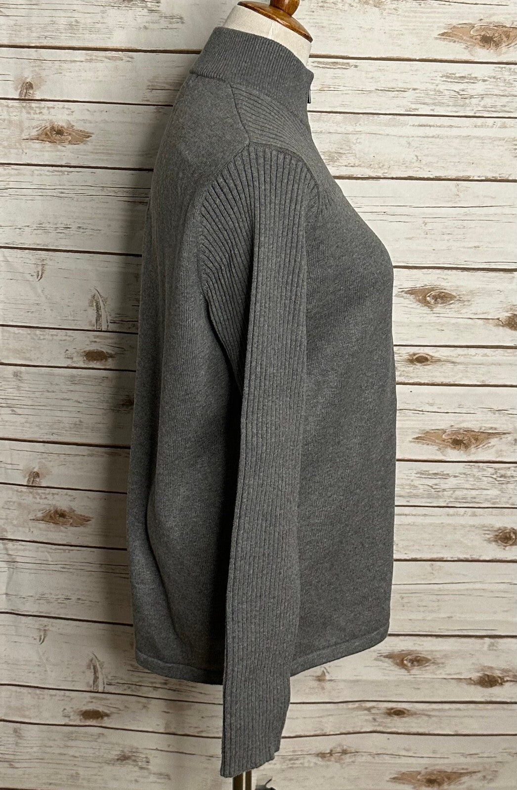 Michael Kors grey ribbed knit long sleeve full zip sweater Medium minimalism