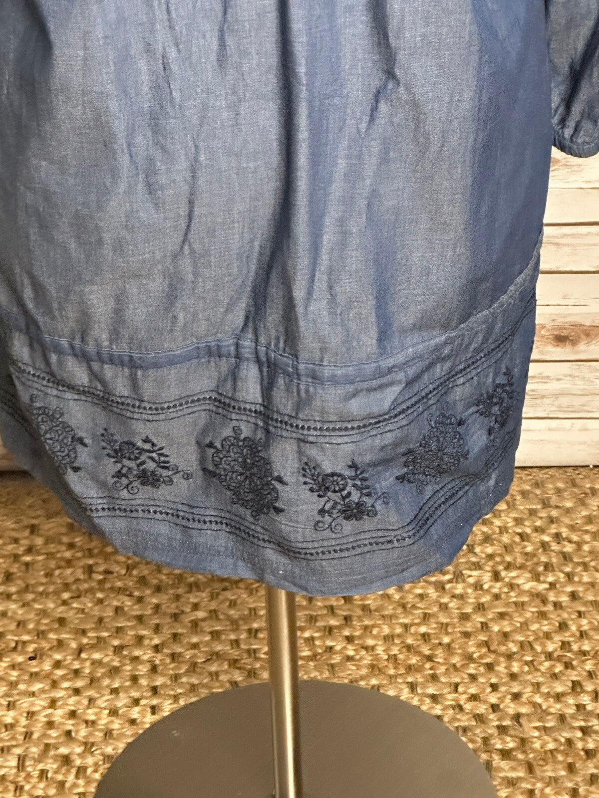 Old Navy chambray off-shoulder floral embroidered button-front tunic dress 20