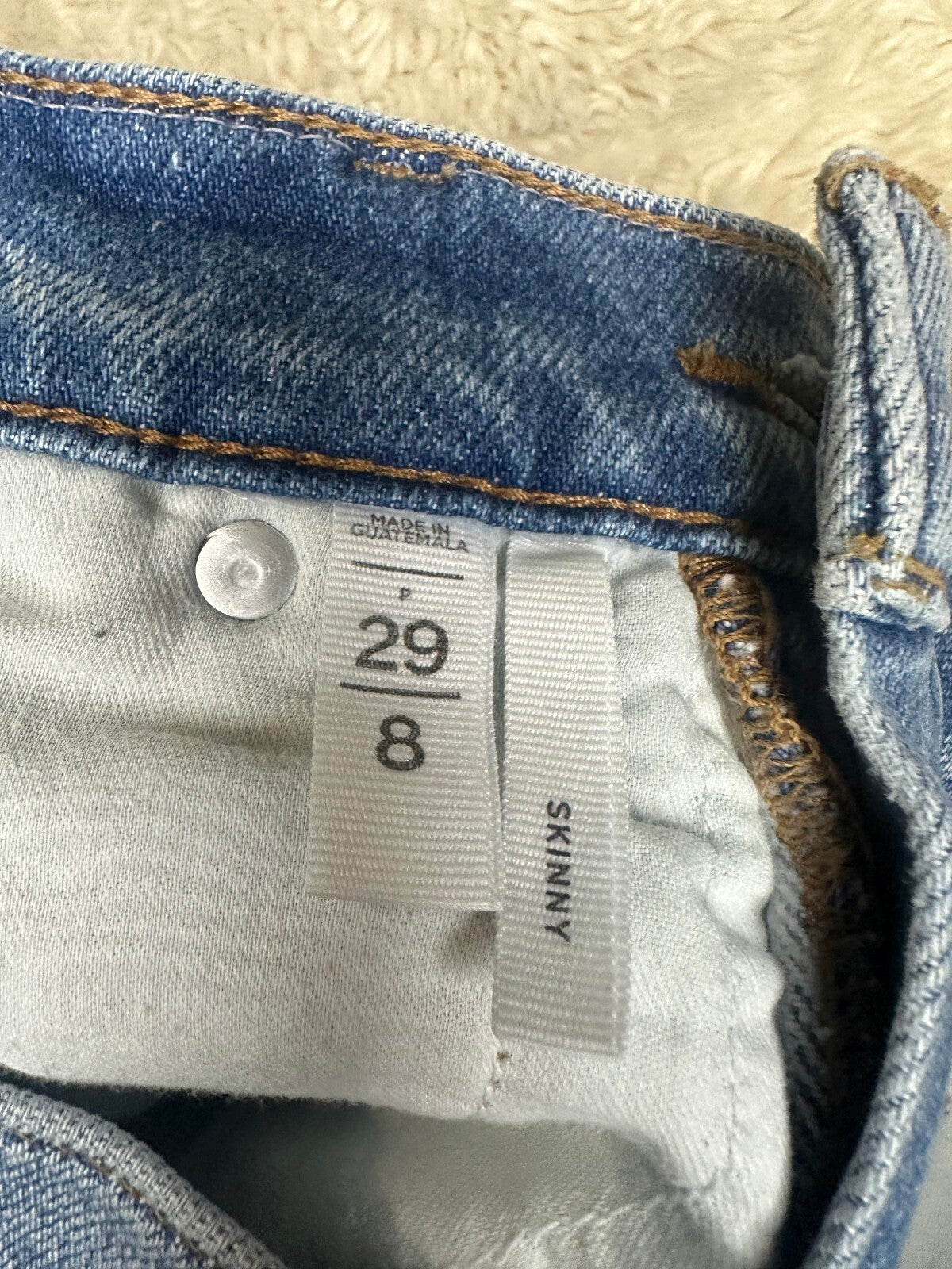 Made & Loved LOFT light wash distressed raw hem skinny stretch denim jeans 8/29