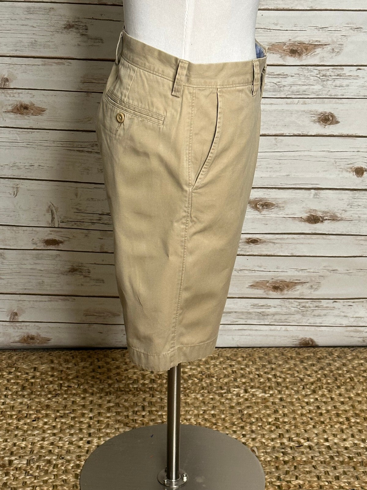 J.Crew Rivington khaki 100% cotton chino shorts Size 30 preppy old money classic