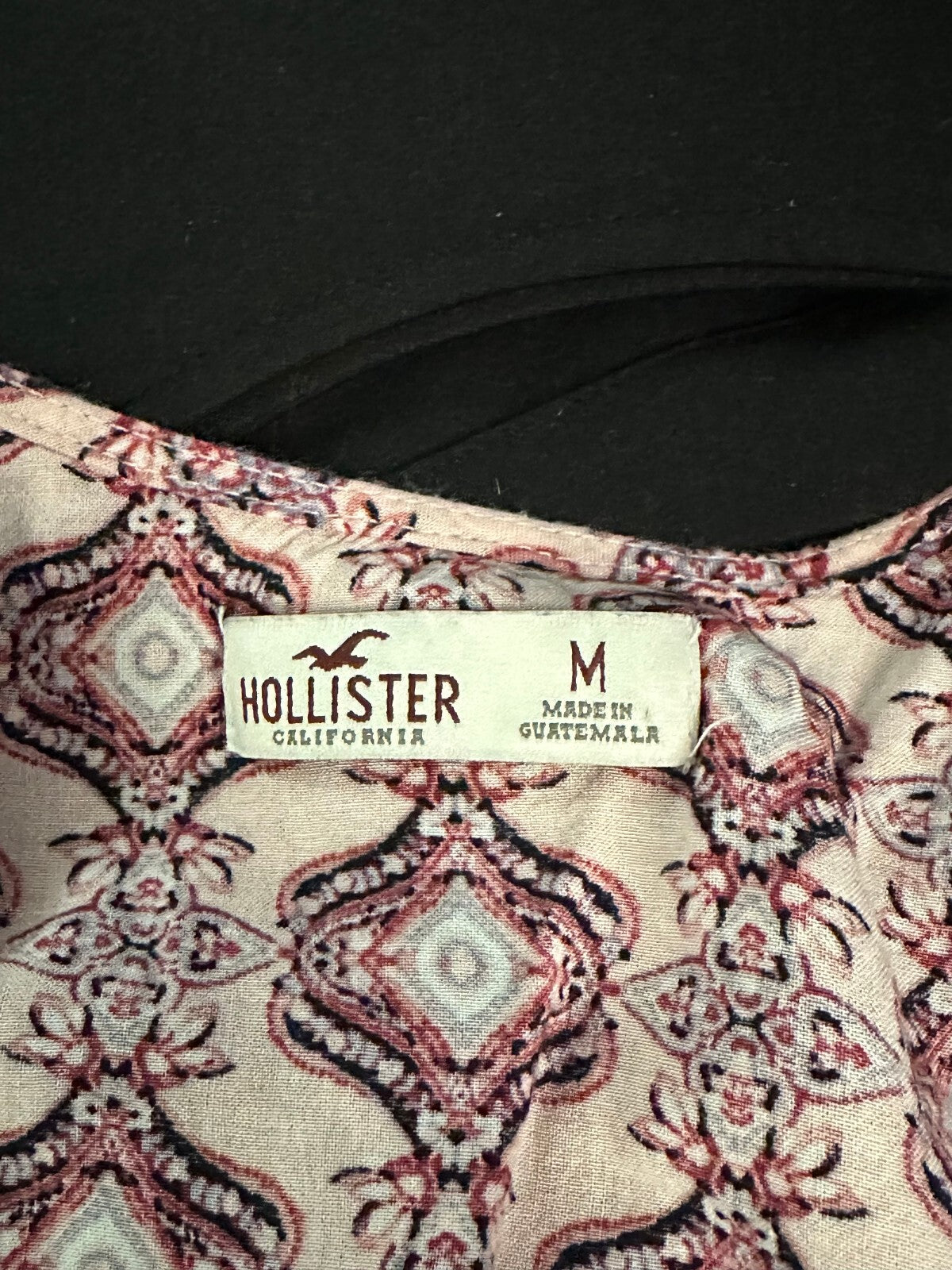 Hollister pink burgundy surplice wrap-style 3/4 length sleeve romper Medium