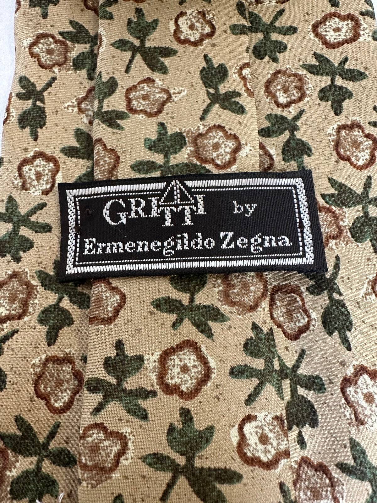 Gritti by Ermenegildo Zegna tan green floral 100% Italian silk tie designer