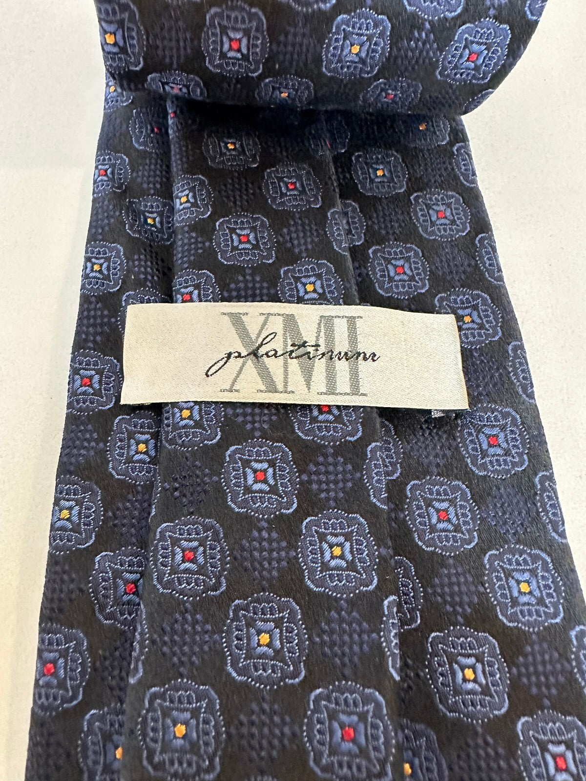 Vintage XMI Platinum navy geometric 100% Italian silk tie quiet luxury old money