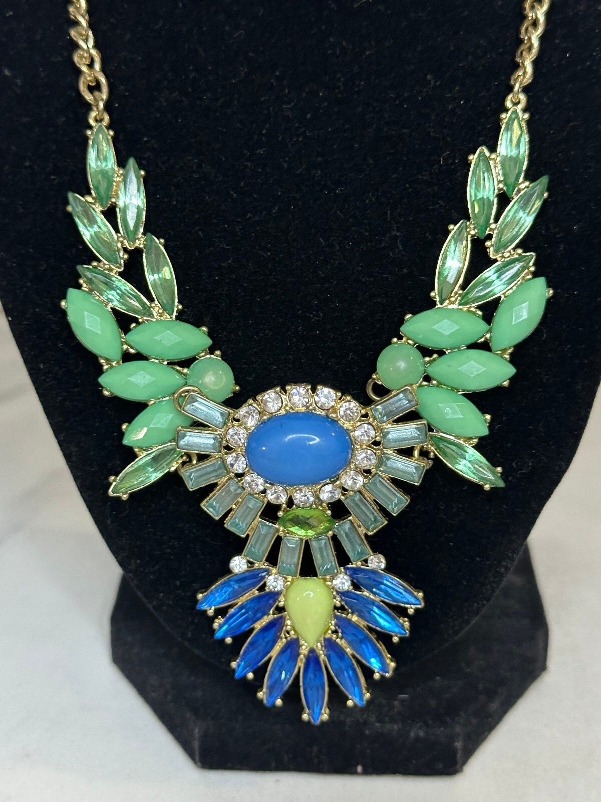 Multicolored mint green cobalt blue aqua gold tone statement bib necklace
