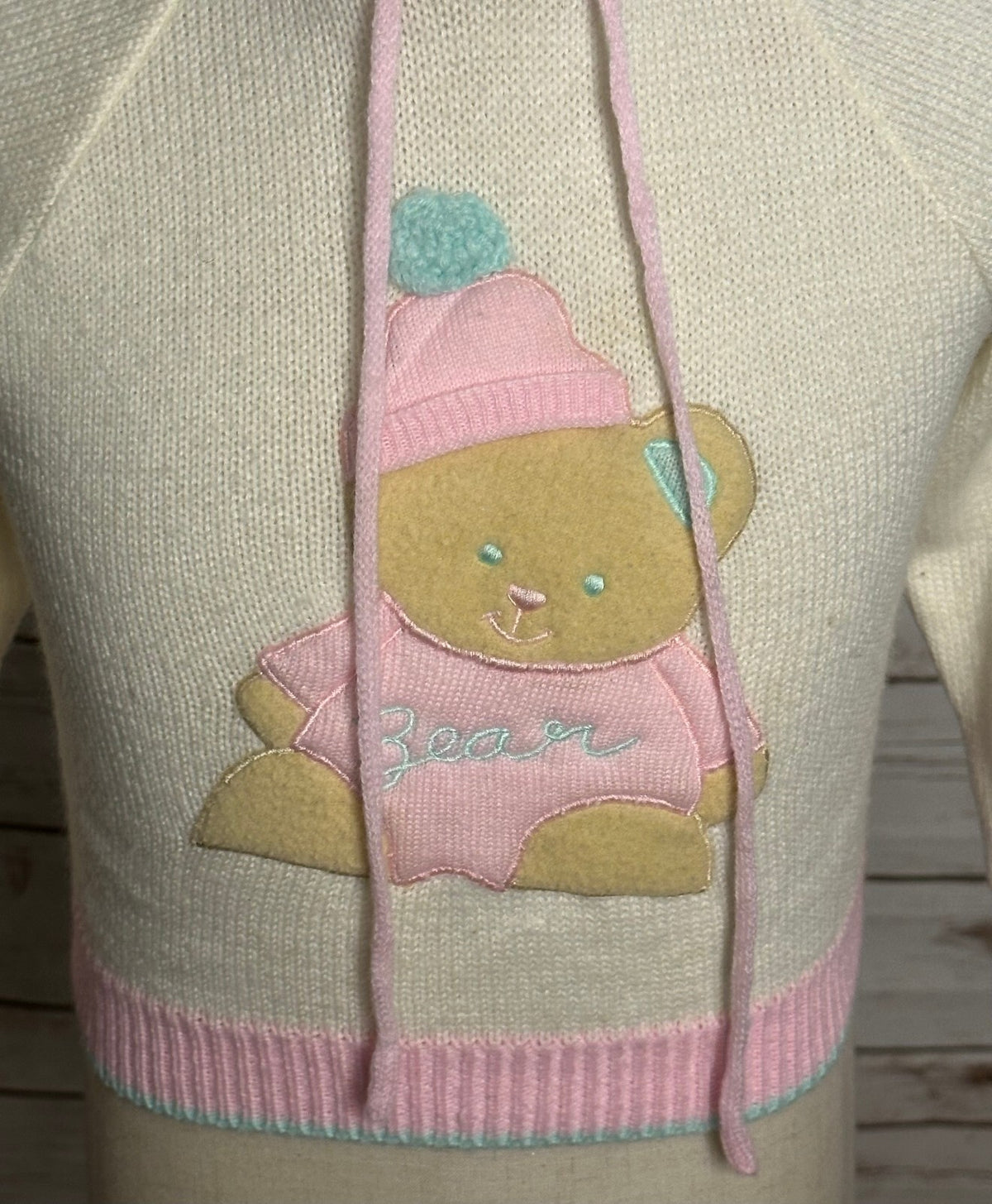 Vintage Quiltex cream teddy bear applique full zip hooded sweater Size 24M