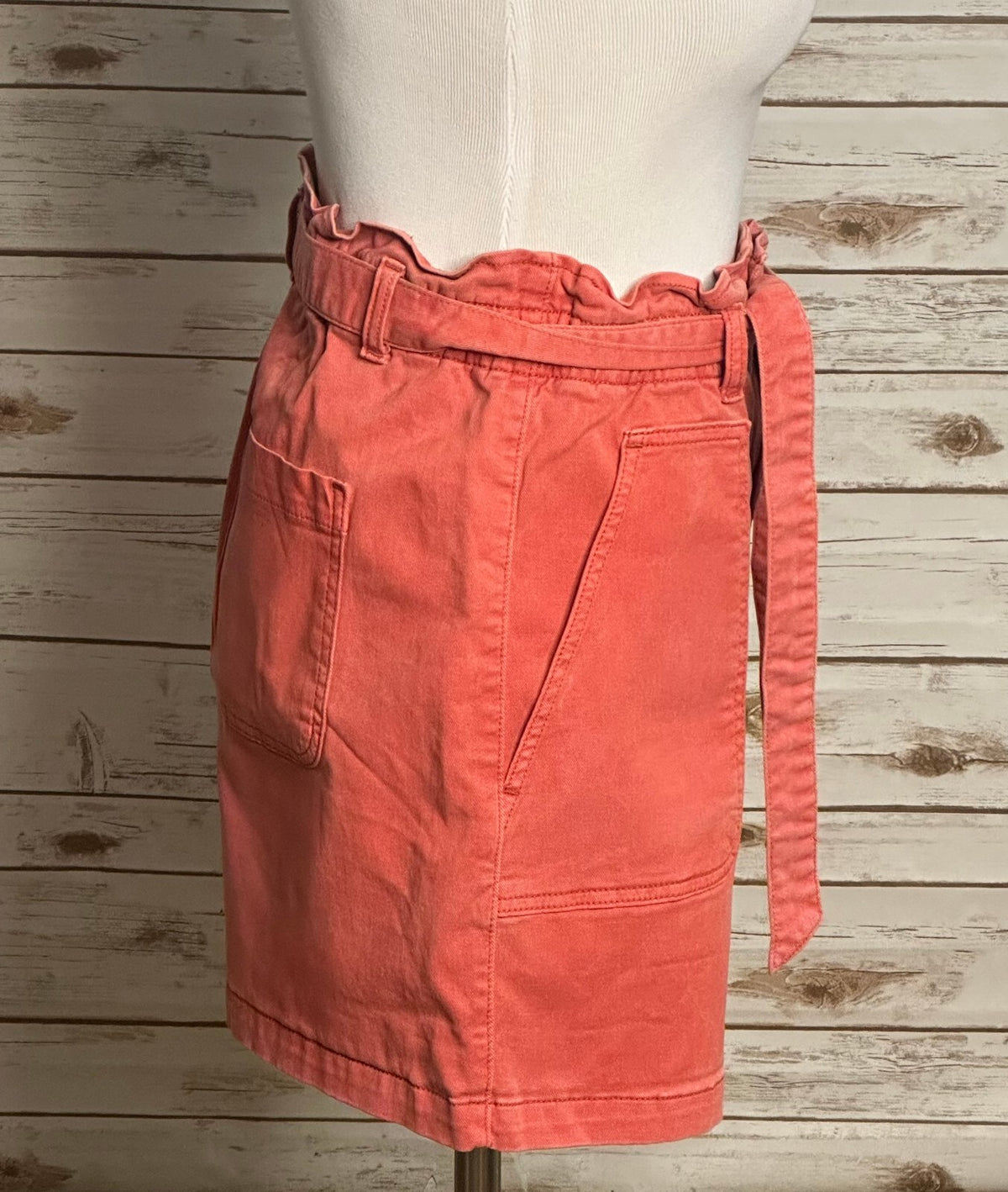 LOFT washed coral red paperbag high-waisted cotton/Lyocell utility shorts Small