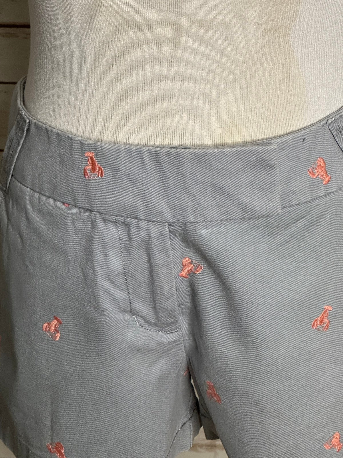 J.Crew Broken-In grey pink lobster embroidered chino shorts Size 8 preppy