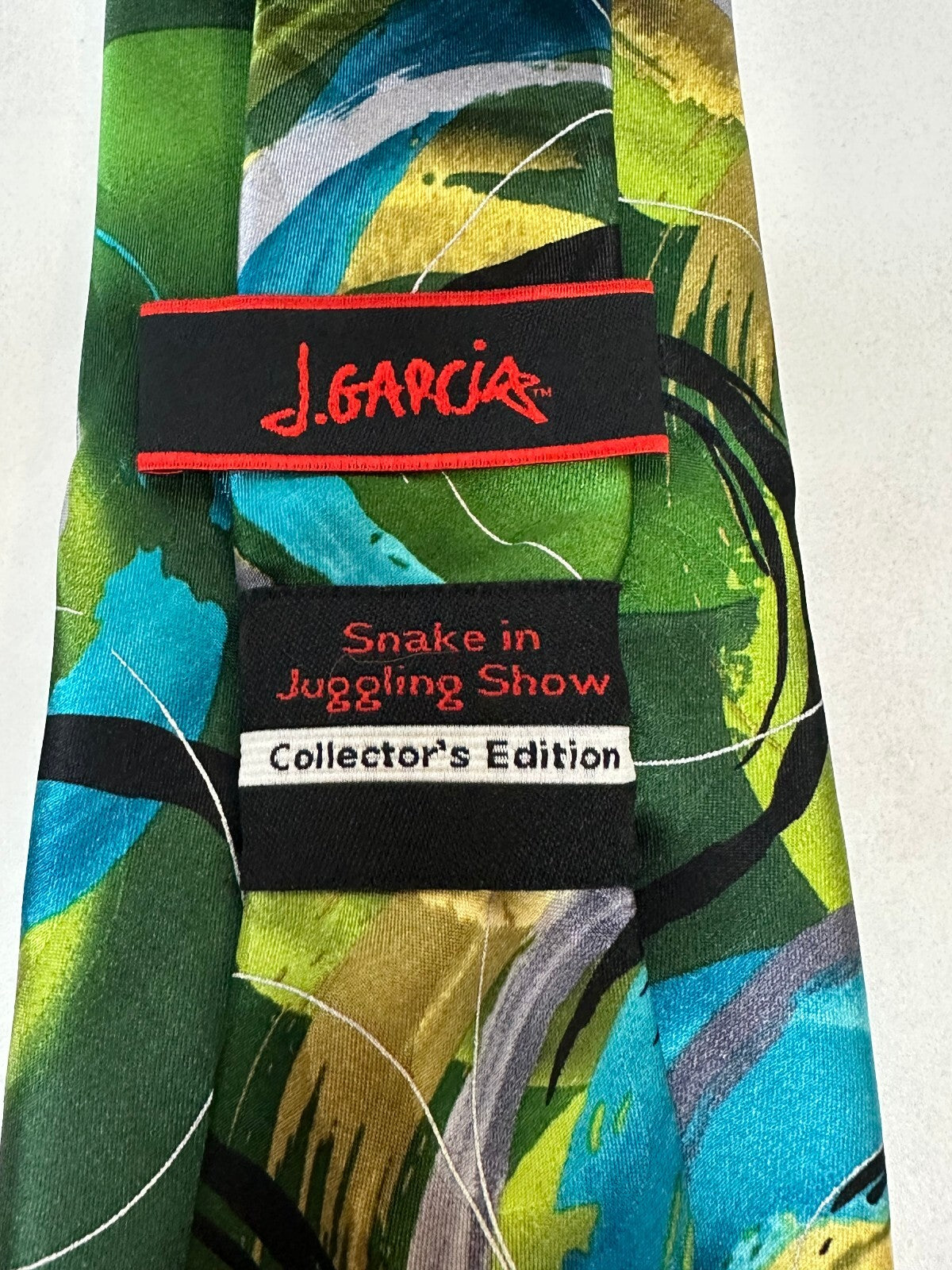 J. Garcia Snake in Juggling Show Collector's Edition abstract 100% silk tie
