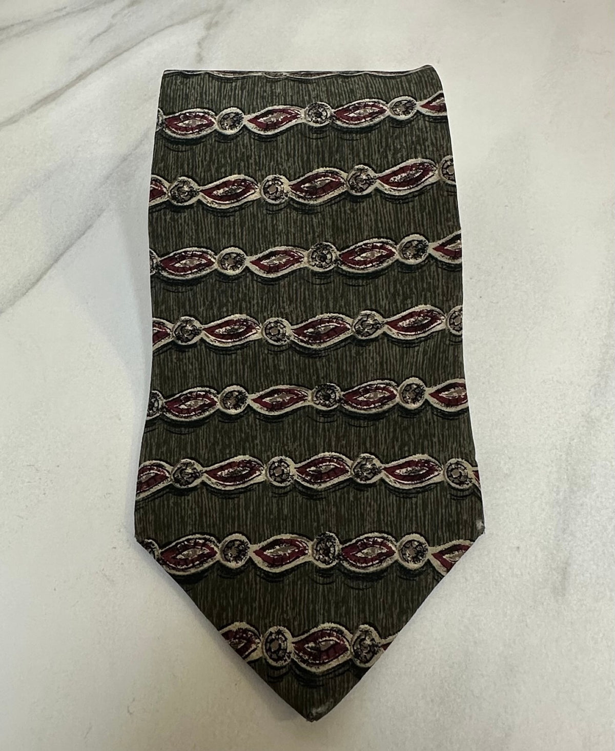 Vintage Peter Thomas by Superba olive green burgundy geometric 100% silk tie