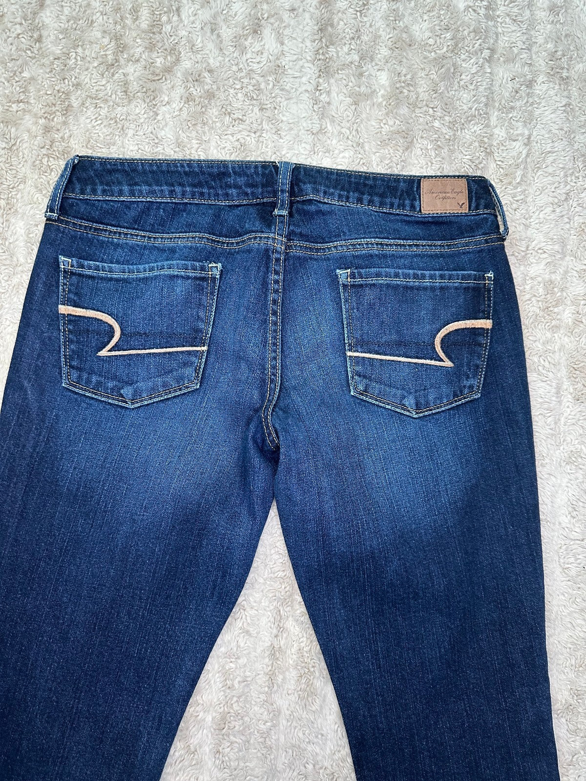 American Eagle Skinny dark wash stretch denim jeans Size 8 Short normcore casual