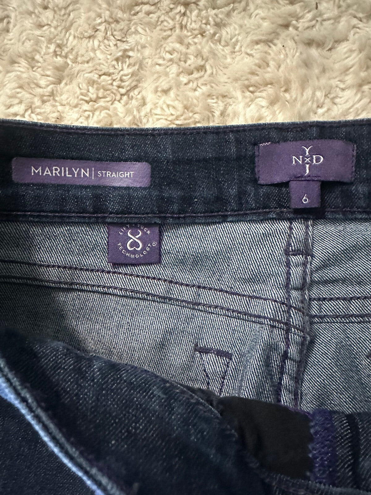 NYDJ Marilyn Straight dark wash studded embellishment stretch denim jeans Size 6