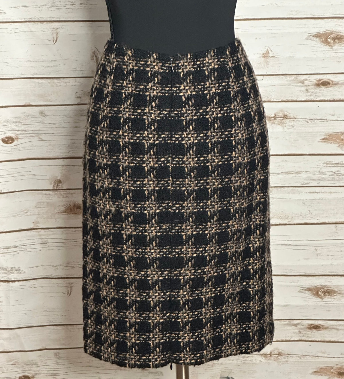 ECI New York black grey cream plaid tweed wool-blend pencil skirt Size 4