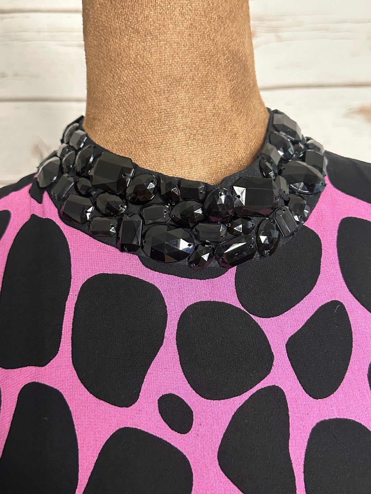 INC International Concepts black purple animal print sleeveless 100% silk top 8P