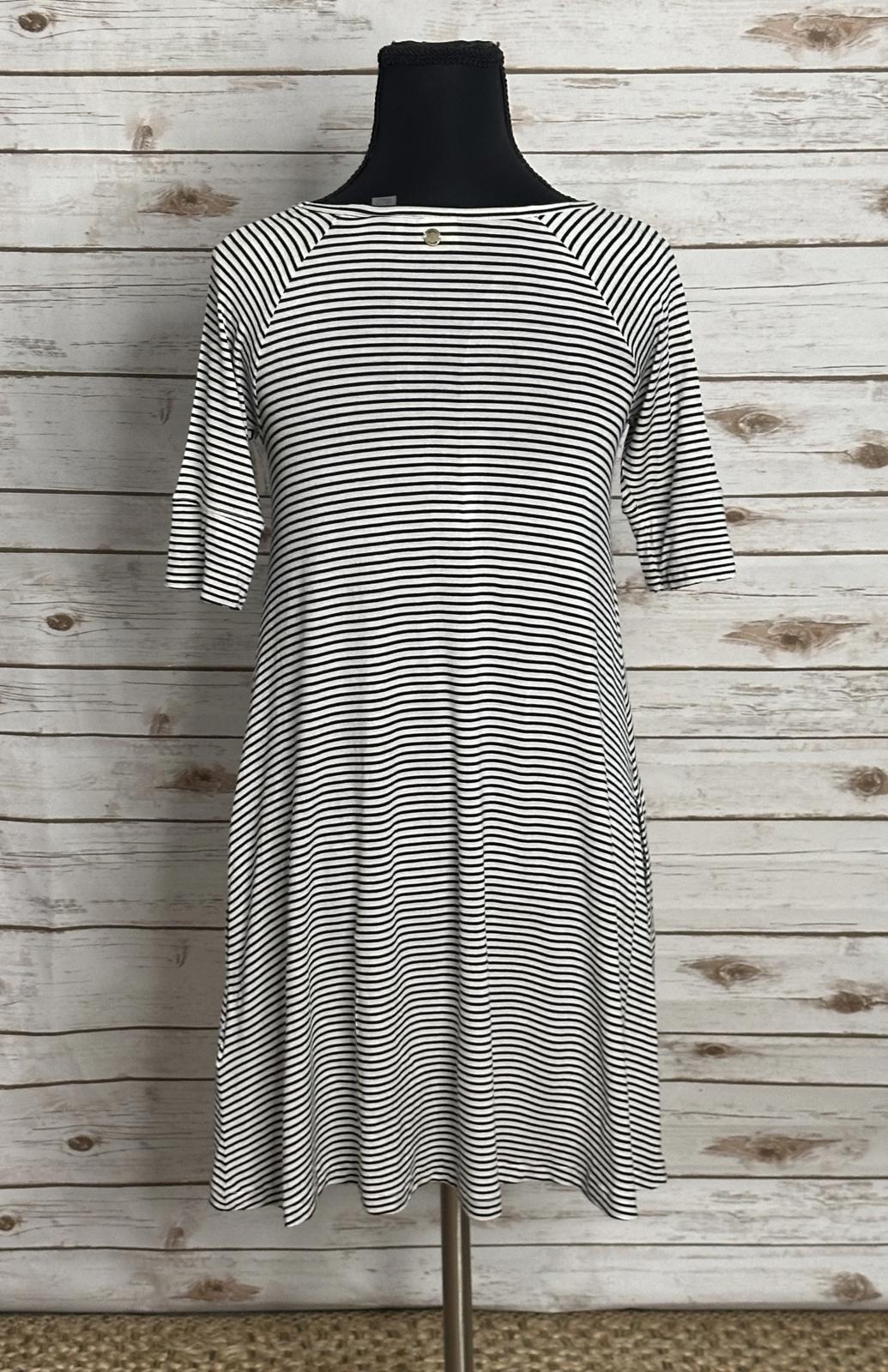 Roxy black/white striped 3/4 length sleeve jersey trapeze dress Size Small