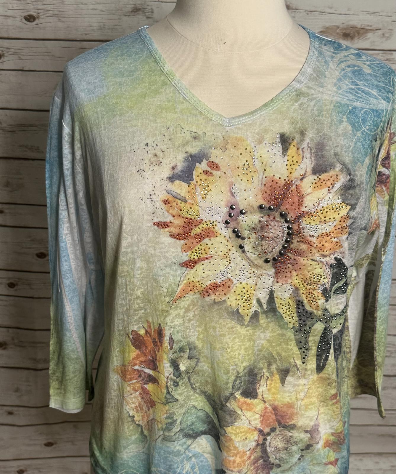 Vintage Jess & Jane burnout studded and beaded V-neck Sunflowers t-shirt Size XL
