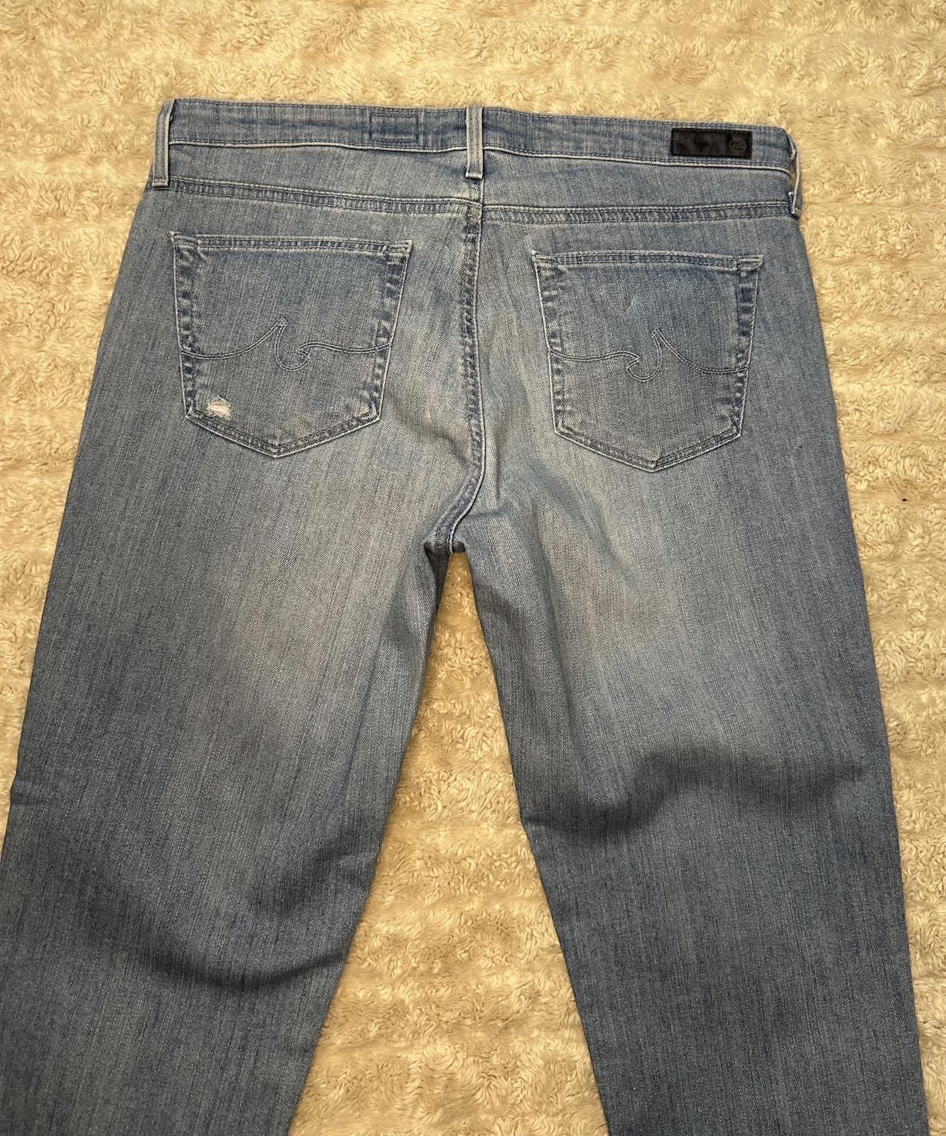 AG Adriano Goldschmeid Stevie Slim light wash distressed capri jeans Size 31