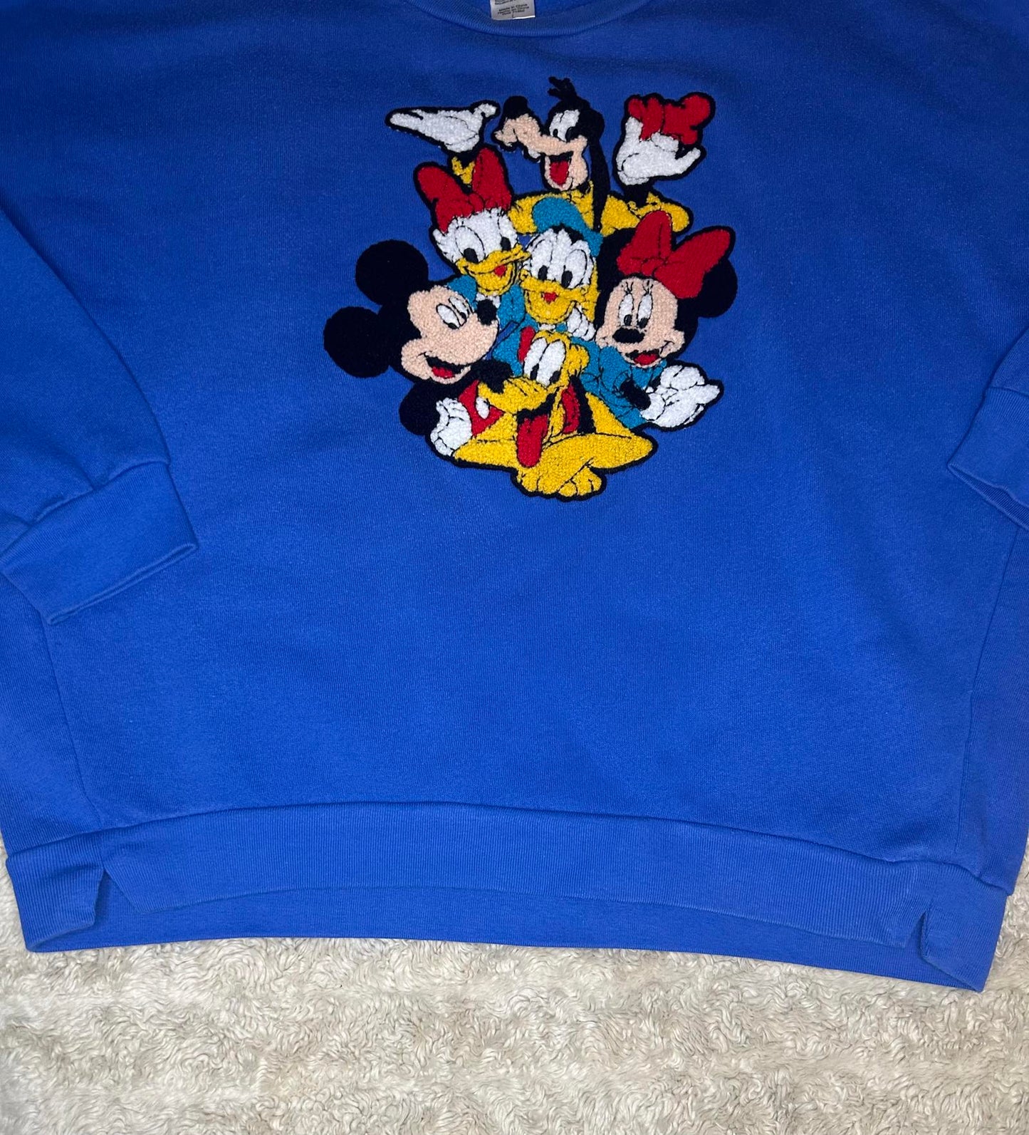 Vintage Disney blue crocheted sweatshirt Size Large