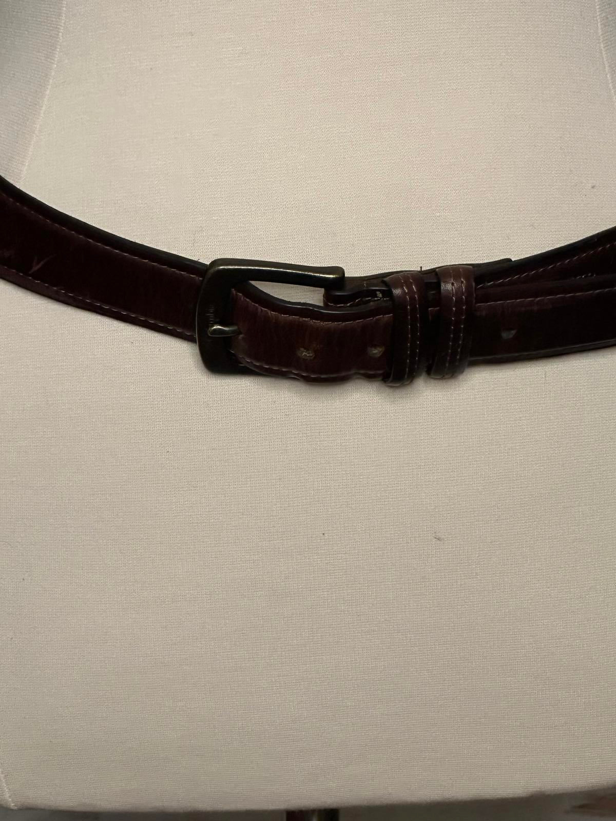 Columbia classic brown geniune leather belt Size 42/XL