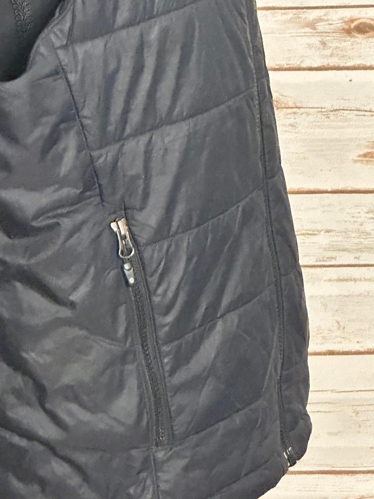 Marmot gorpcore black insulated puffer vest Size Small